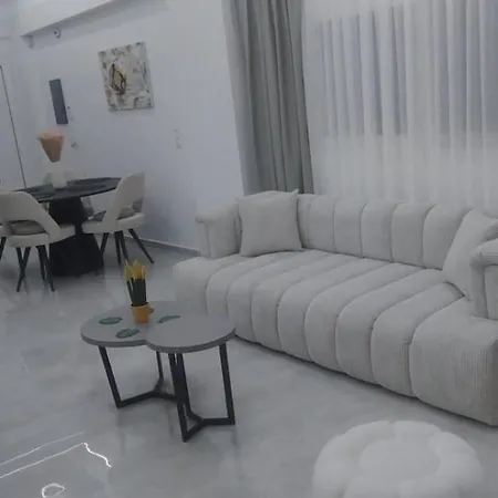 Lunar Dream Apartment